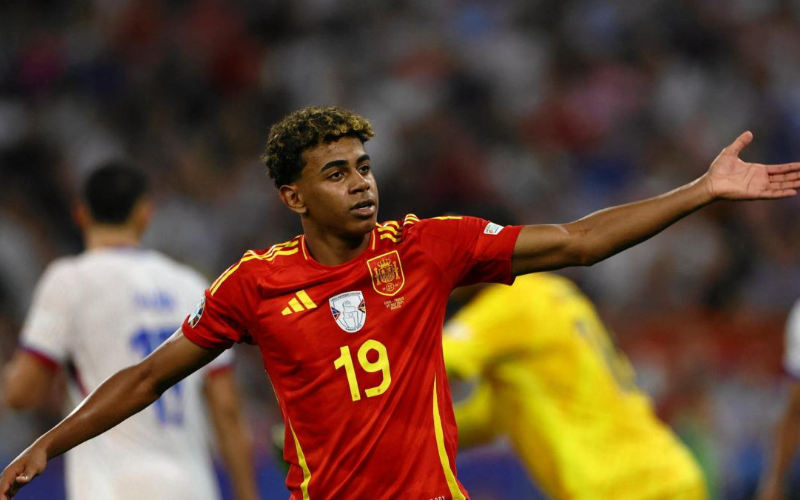 lamine-yamal-barcelona lamine-yamal-barcelona