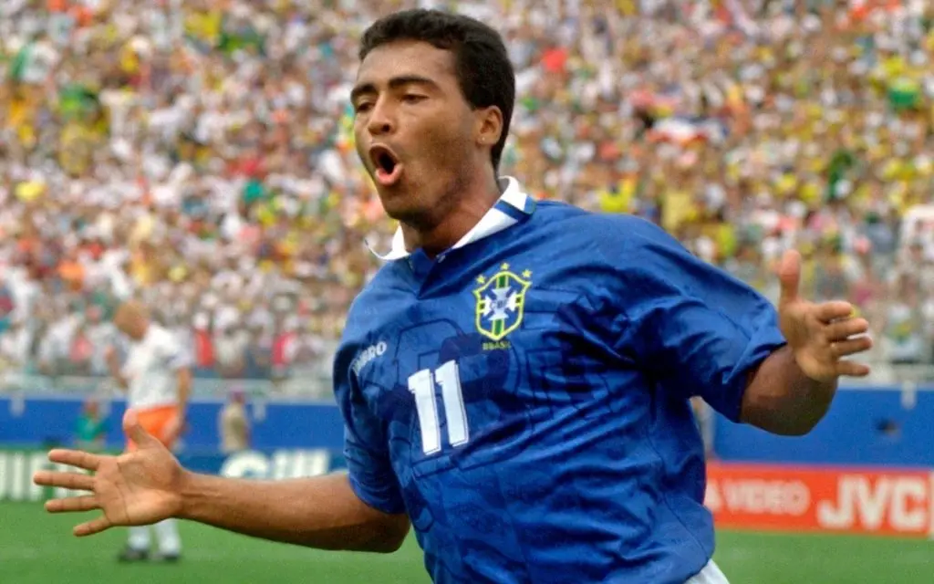 jogador-do-futebol-do-brasil-romário jogador-do-futebol-do-brasil-romário