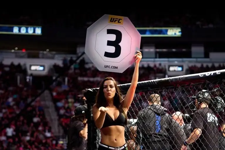 apostas ao vivo durante os intervalos dos rounds do UFC